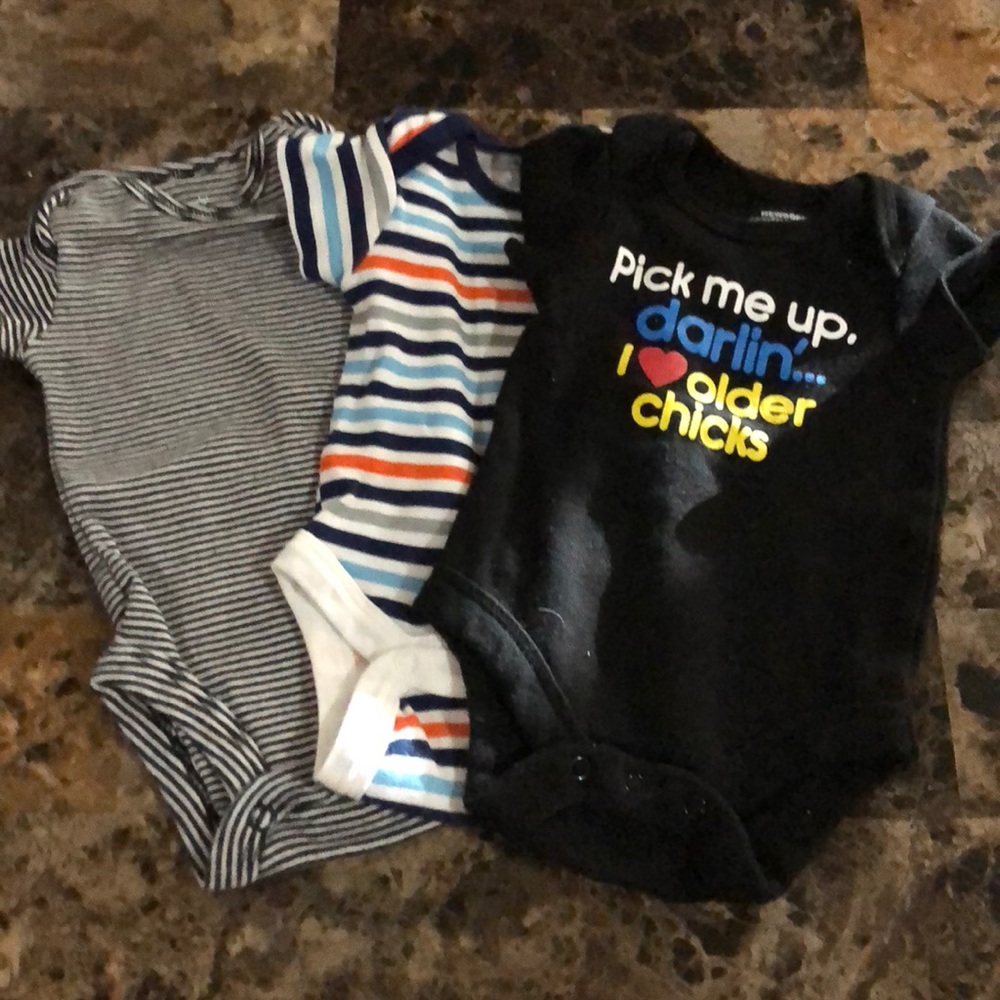 Bundle of 3 newborn onesies